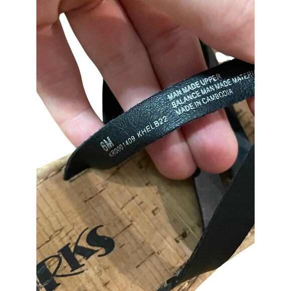 KORKS Women's 6‎ Black Shay Strapy Faux Leather Slip on Comfort Sandal - Picture 3 of 5